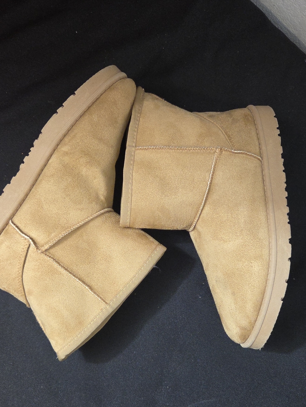 Classic Women’s Cozy Short Suede Boot - Tan - Picture 3 of 4